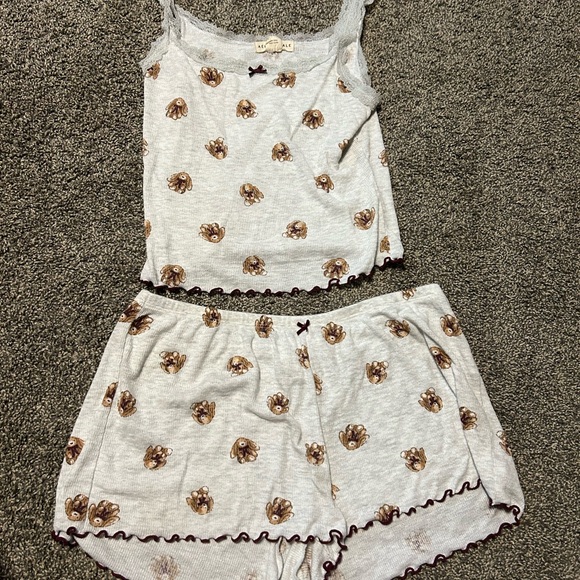 Aeropostale Gray and Brown Bear Pajama Set - Picture 1 of 4